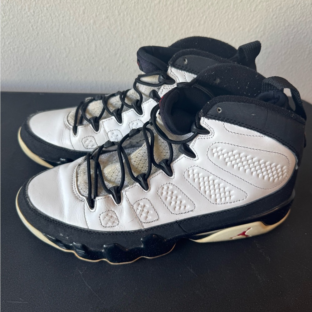 Size 8.5 - Jordan 9 Retro space jam 2016 - Picture 1 of 5